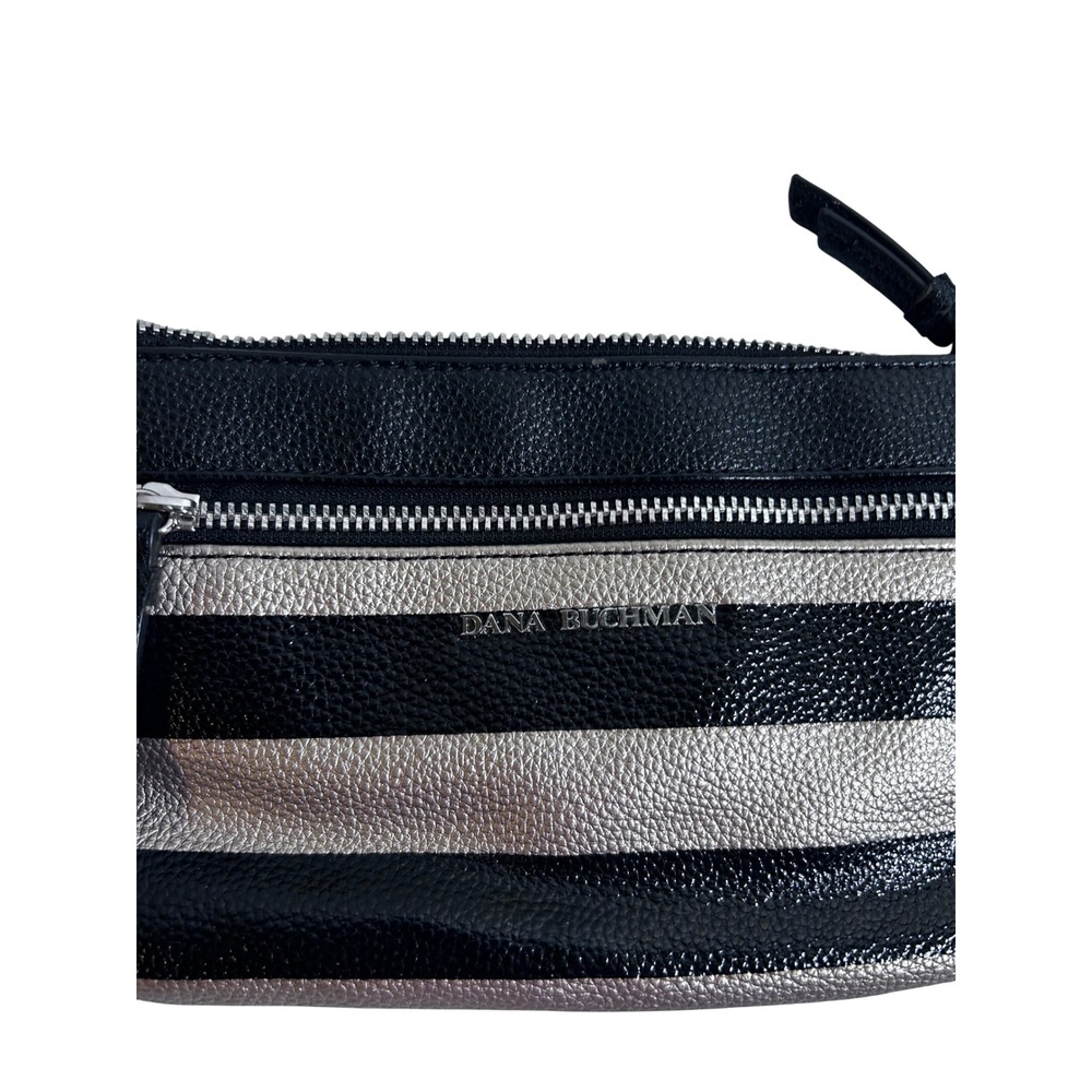Dana Buchman Wristlet OS Black Silver Metallic Striped Zip Clutch Women